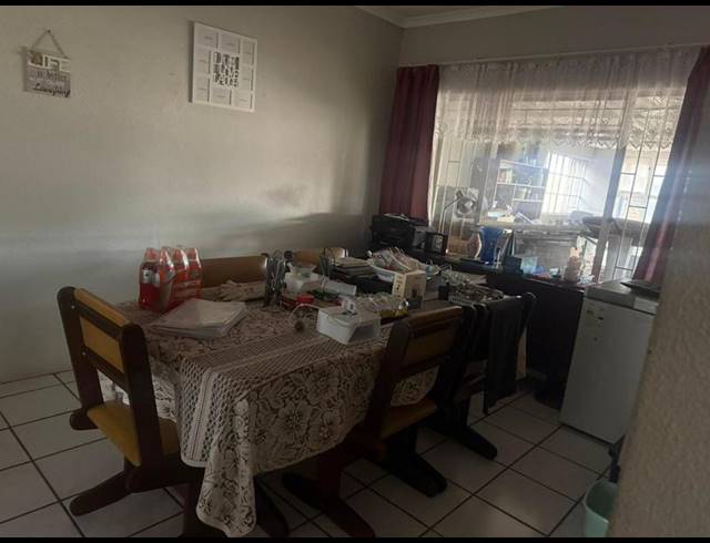 4 BEDROOM HOUSE FOR SALE IN BERGSIG